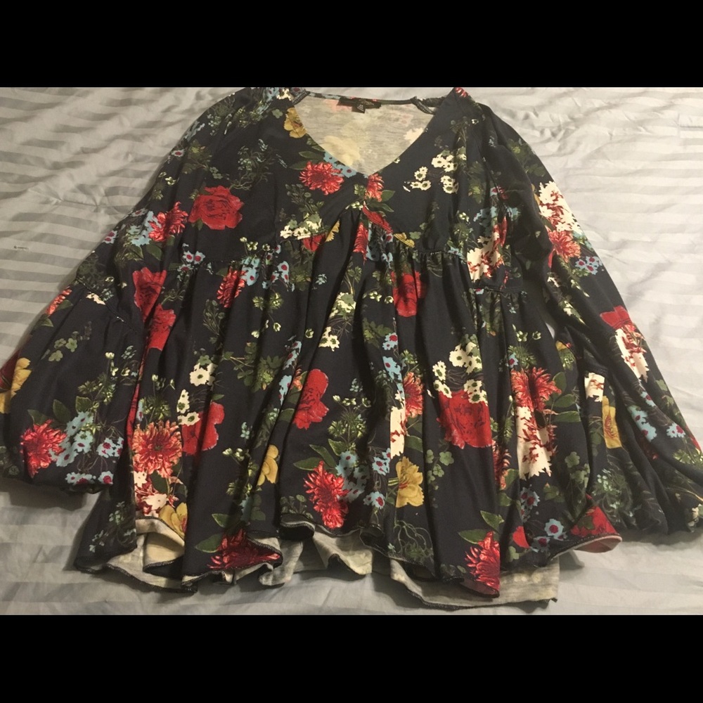 Blue floral babydoll tunic